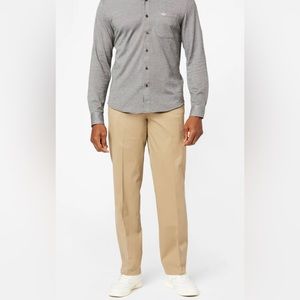 Dockers Workday Khaki Classic Fit Pants.